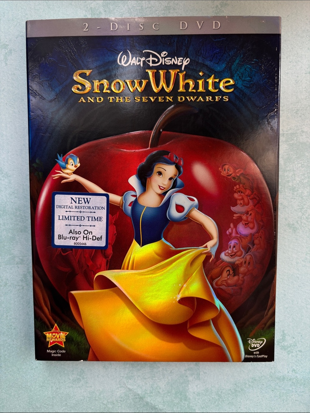 Walt Disney Snow White and the Seven Dwarfs DVD - Yellow/Blue